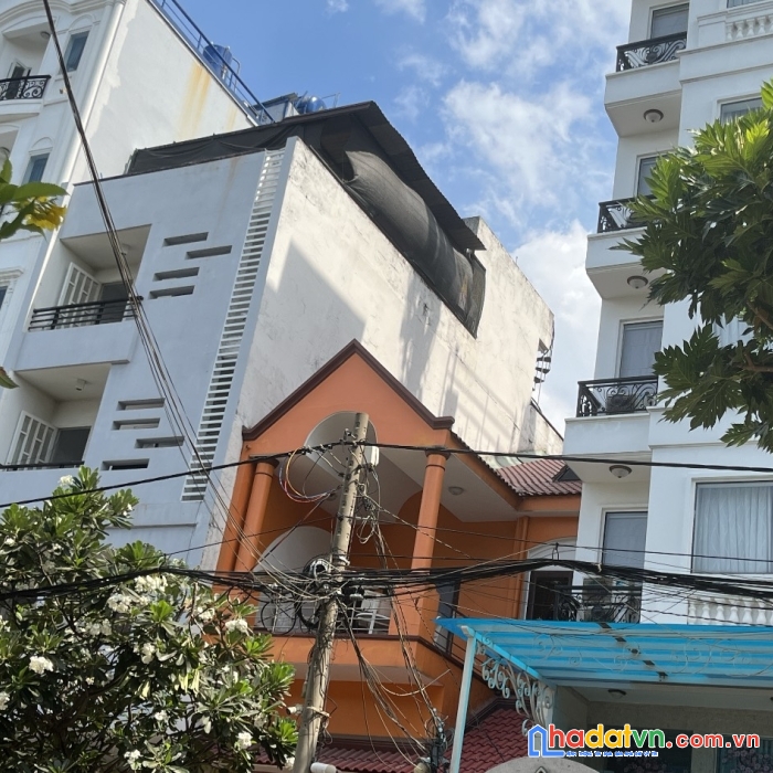 Bà cô cần bán nhanh khách sạn 3 sao thu nhập hơn 3 tỷ 1 năm