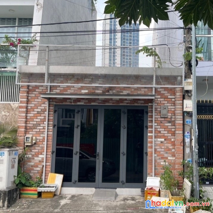 Nhà đường d7 khu hoàn cầu phường tân thuận tây quận 7
