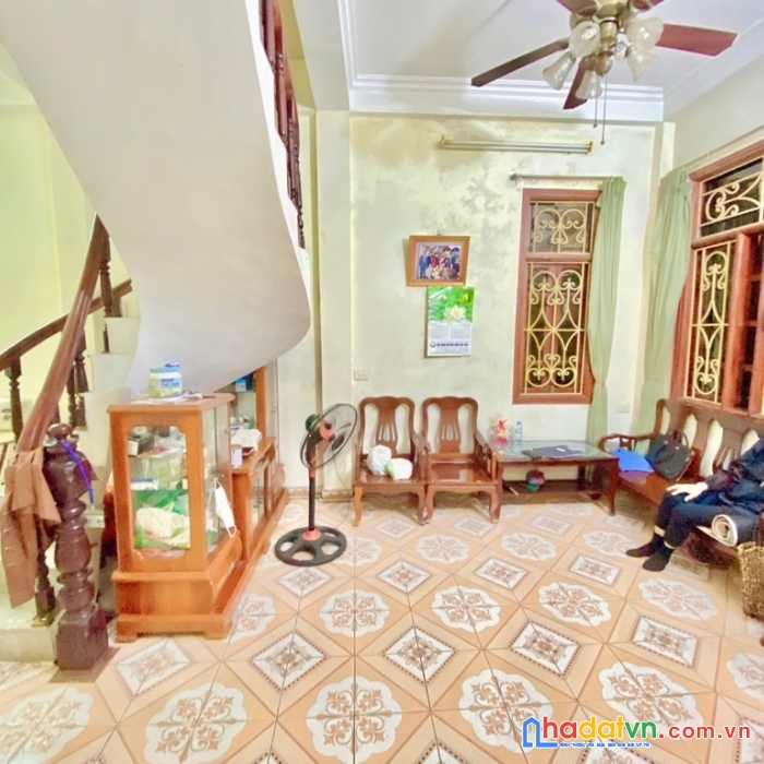 Nhà trung tâm phố cổ hoàn kiếm 43m 3 tầng chỉ 4,4 tỷ