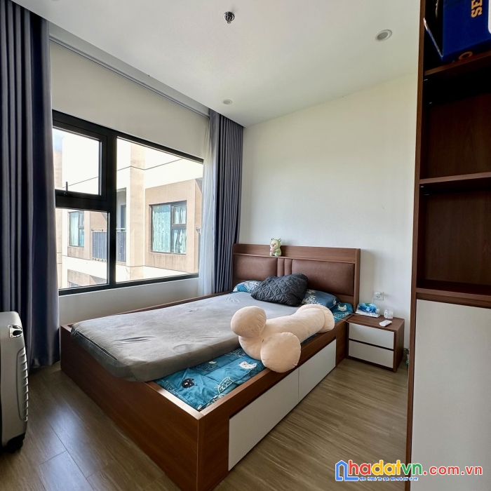 Chuyển công tác nên cần bán lại căn hộ 2pn+ tại vinhomes grand park