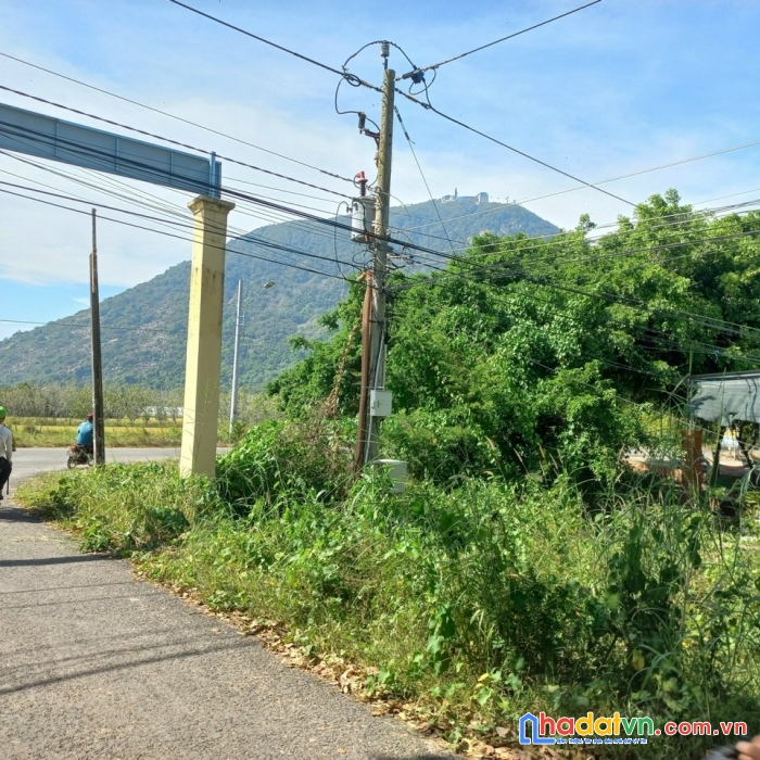 Bán đất tây ninh siêu đẹp gần núi bà đen, 200m2 thổ cư