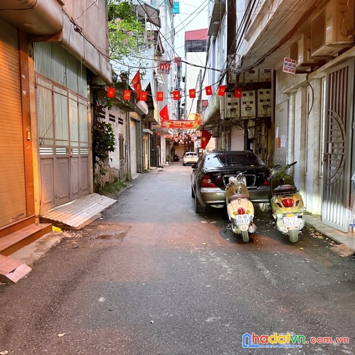 Hiếm – ba đình –23m 4 tầng sổ đỏ- mặt tiền 5m- 3.1 tỷ 