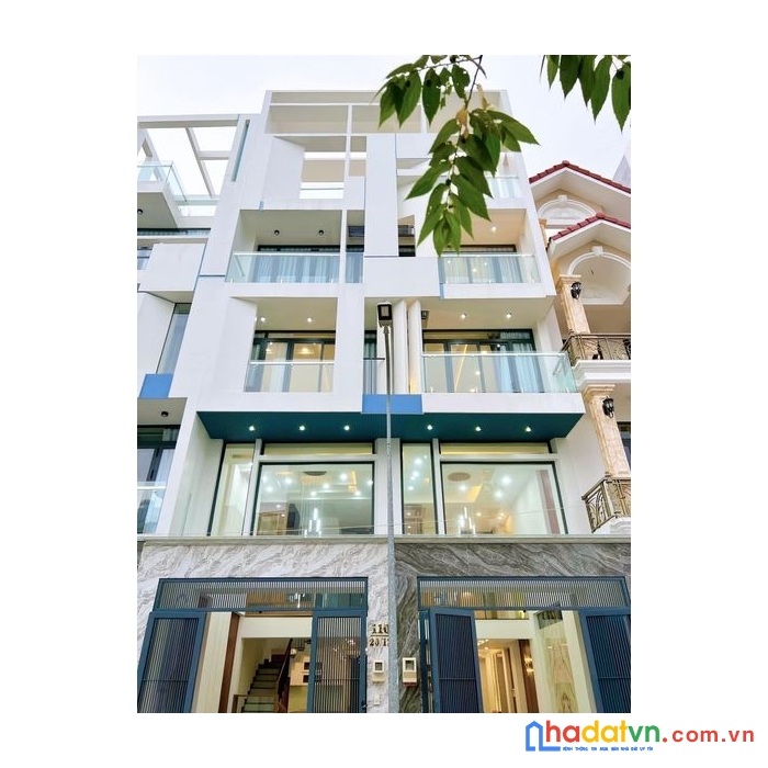 Nhà 4mx20m chỉ 8tỷ ít gần svđ phú thọ có hđ thuê 470triệu/năm