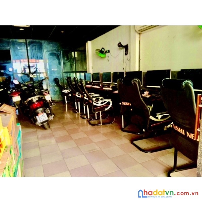 230m2 đường nguyễn thị sóc.ngang 10m ngay chợ đầu mối hóc môn giá chào 9 tỷ 3.