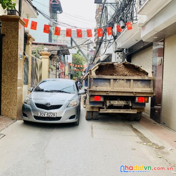 Tây hồ- phố tứ liên- ô tô tránh-6 tầng thang máy- kinh doanh