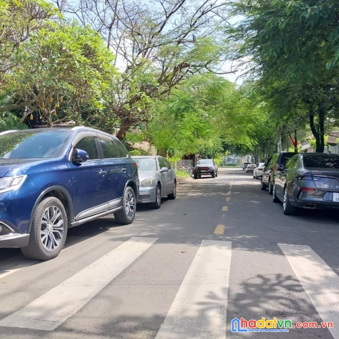 Bán nhà dt 1613m odt einstein bình thọ kt