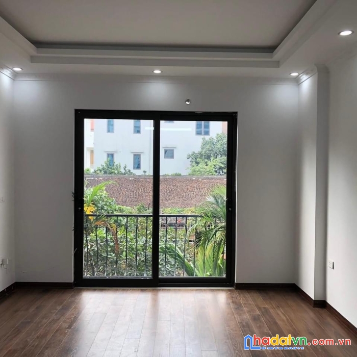 Nhà độc lập gần ngay ủy ban xã đại thành, 100m ra đường liên huyện 