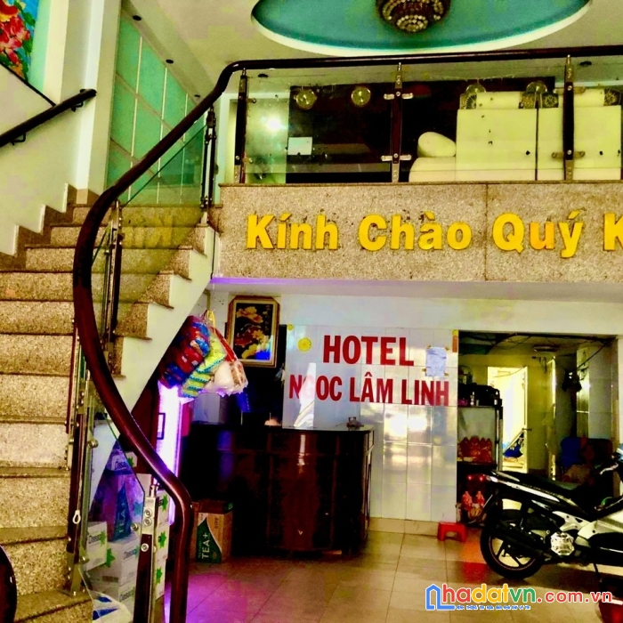 Bán khách sạn ngõ hẻm quận 12, 8 tầng