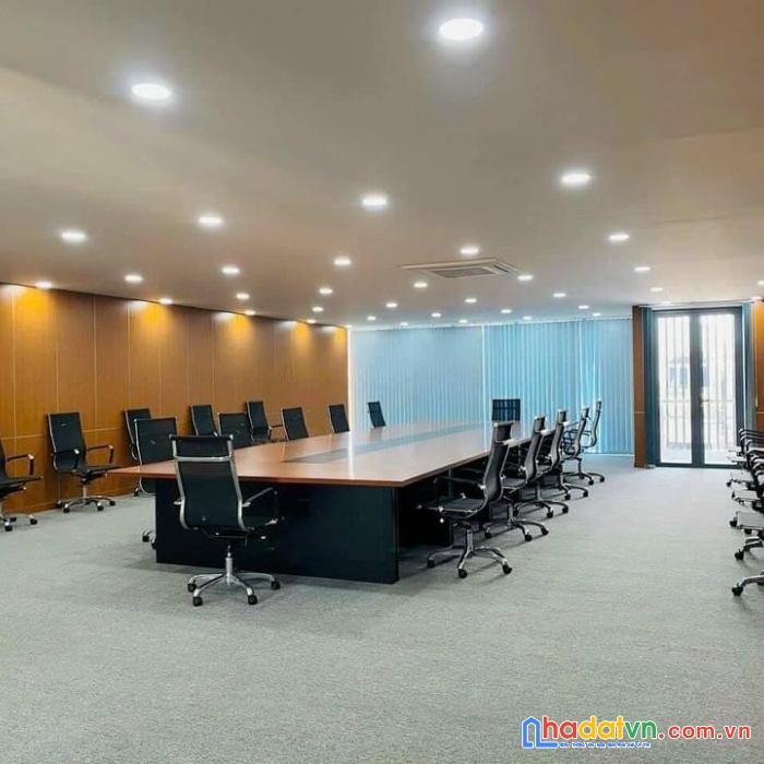 Góc cho thuê, tòa nhà 7 tầng ngay mặt tiền hà huy, thạnh lộc, giáp quân 12