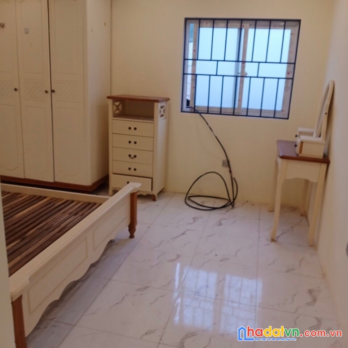 Chính chủ bán nhà 3 tầng ở ngõ 281 vĩnh hưng giá 1,53tỷ