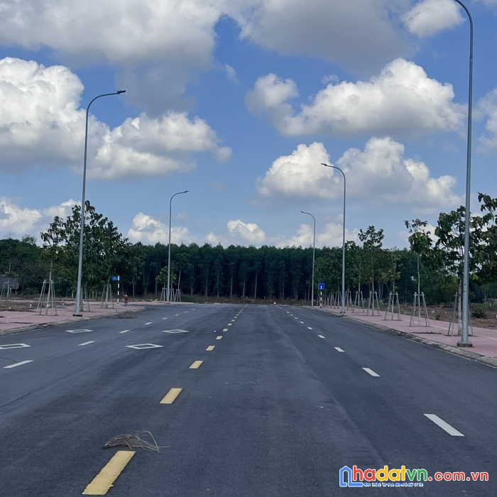 Bán lô đất nền tp bến cát 75m2 chỉ cần thanh toán 320tr/30% bank hỗ trợ 70%.

