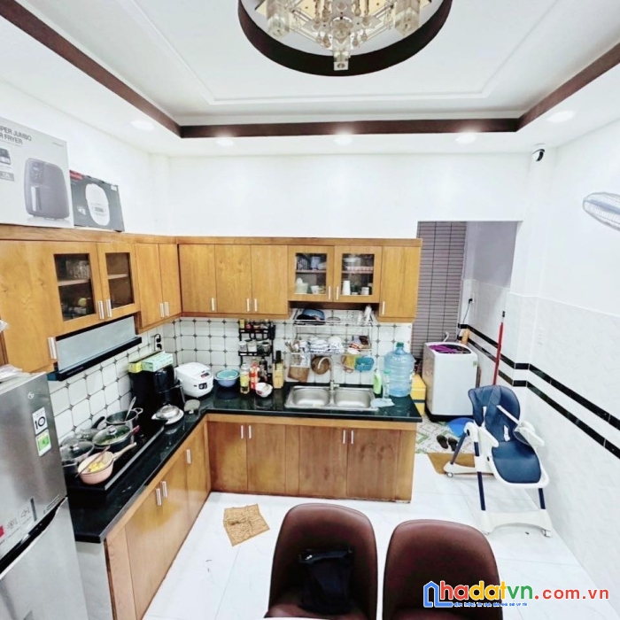 Nhà mới quang trung gò vấp hẻm 3 gác liền kề sân golf tân sơn nhất 