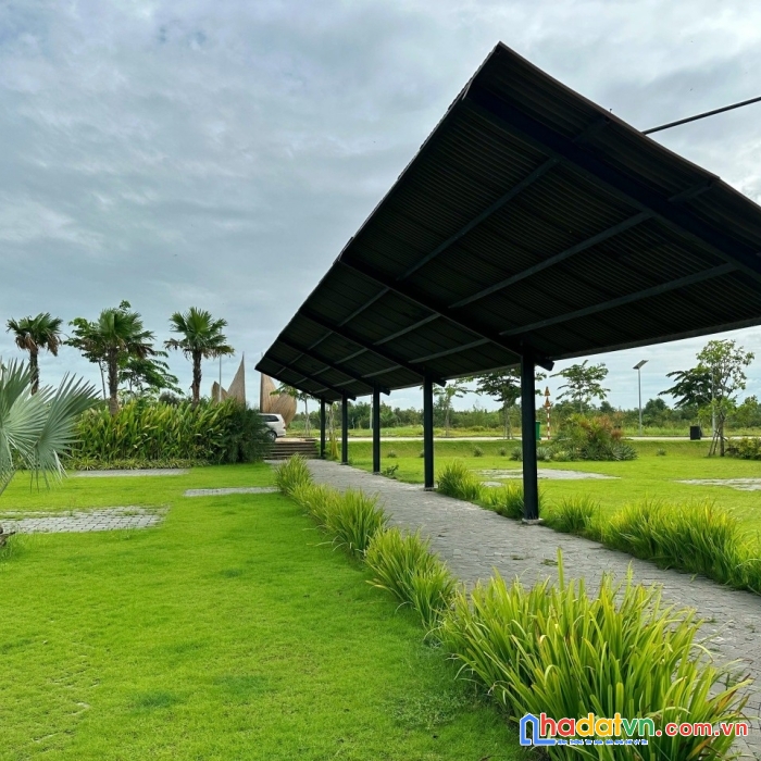  rất cần bán ngay lô đất ở đường an hạ , bình chánh giá cực hời chỉ 1 tỷ 2 với 90m2 .