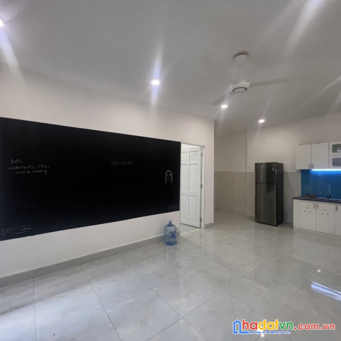 Bán villa mini mặt tiền đường số 6,thảo điền- quận 2, dt: 10x11. giá: 19 tỷ