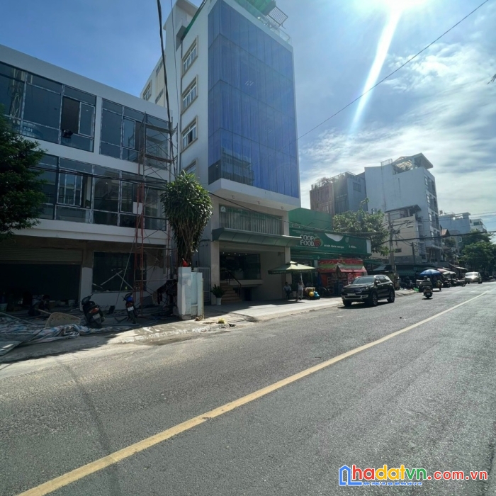 Bán nhà vị trí siêu đẹp cư xá bắc hải- quận 10