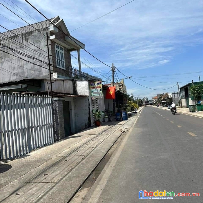 Cần bán lô đất ngay kcn minh hưng chơn thành