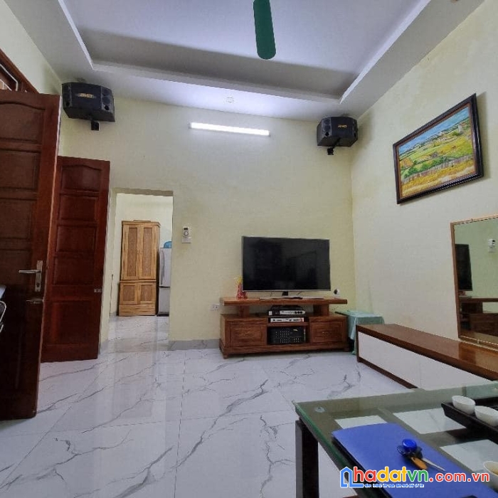 Bán nhà phố kim ngưu, hai bà trưng 60m, 6 tầng. giá: 8.3 tỷ
