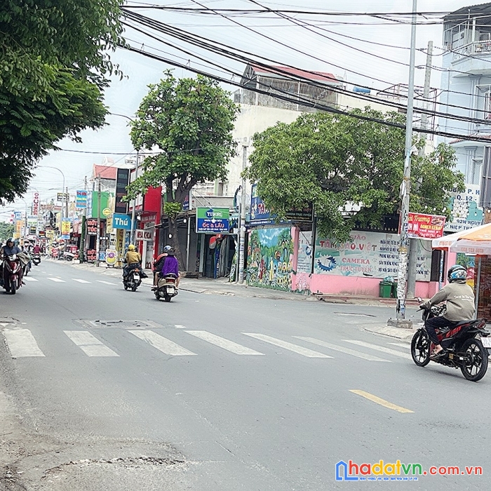 280m2, 8m x 35m giá mặt tiền đường mà chỉ hơn 80 triệu/m2