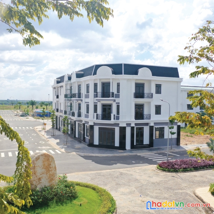 Bán đất sân bay long thành shr full thổ cư 1tỷ950 120m2 5x24 đường 22,5m 