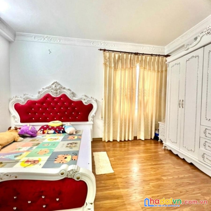 Bán nhà phố minh khai, hai bà trưng 30m, 5 tầng. giá: 4.45 tỷ