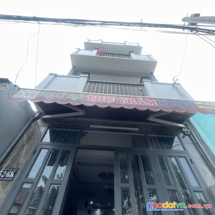 Chỉ 3.95 tỷ, nhà 50m2, 4 tầng, 4.2m x 12m sổ hoàn công đủ. 