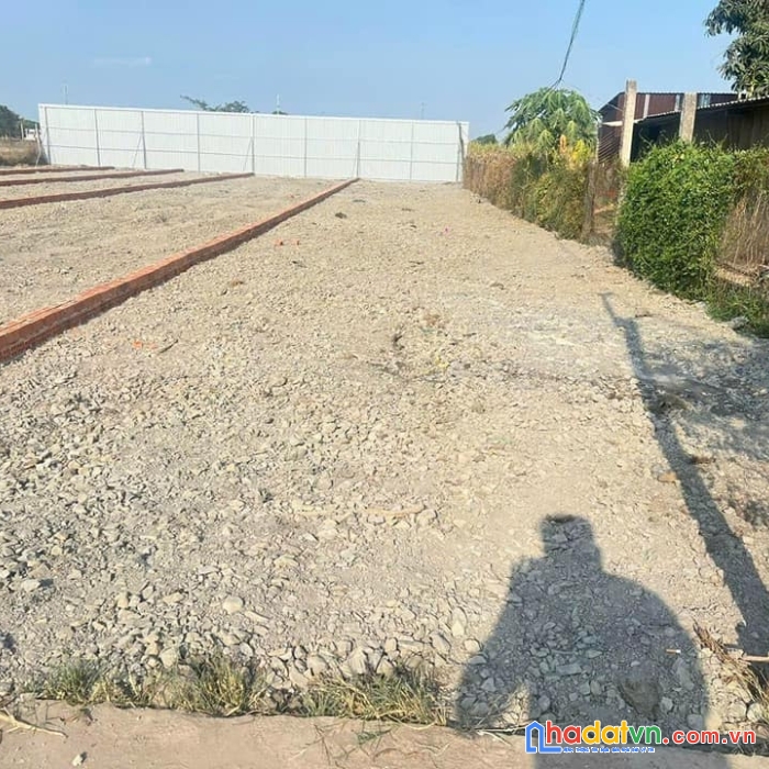 Rất rất cần thanh khoản gấp lô đất ở mai bá hương, bình chánh 140m2, giá 2,2 tỷ .
