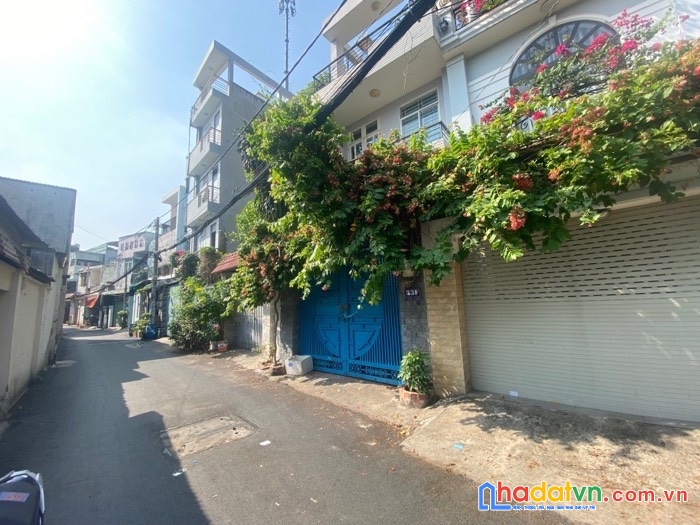 Bán nhà 2 tầng lầu phạm văn đồng, linh tây, thủ đức 66m2. giá 5.1 tỷ.