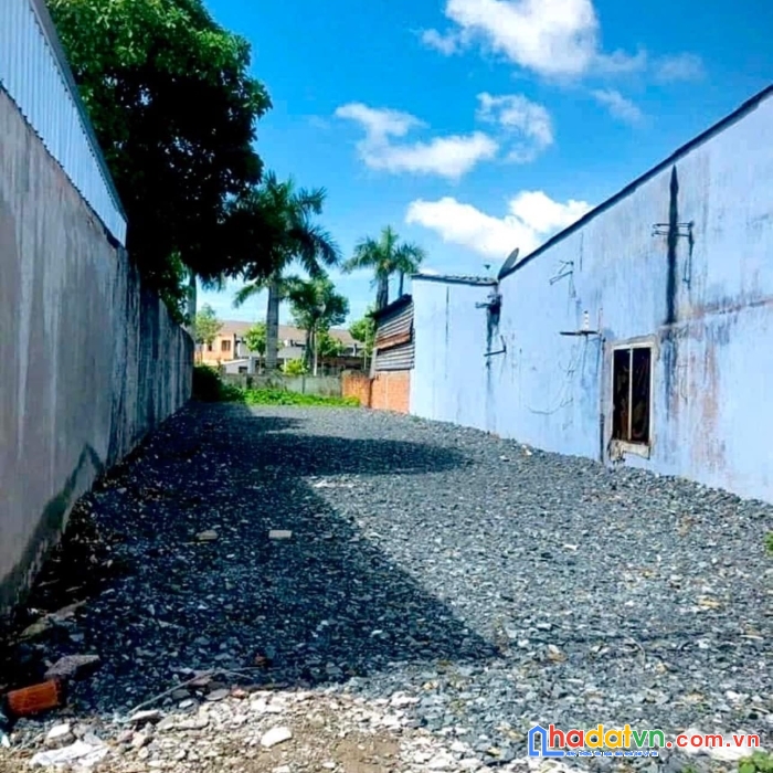 Bán đất ngộp ở vườn thơm , bình chánh . 110m2 giá 2,1 tỷ. 