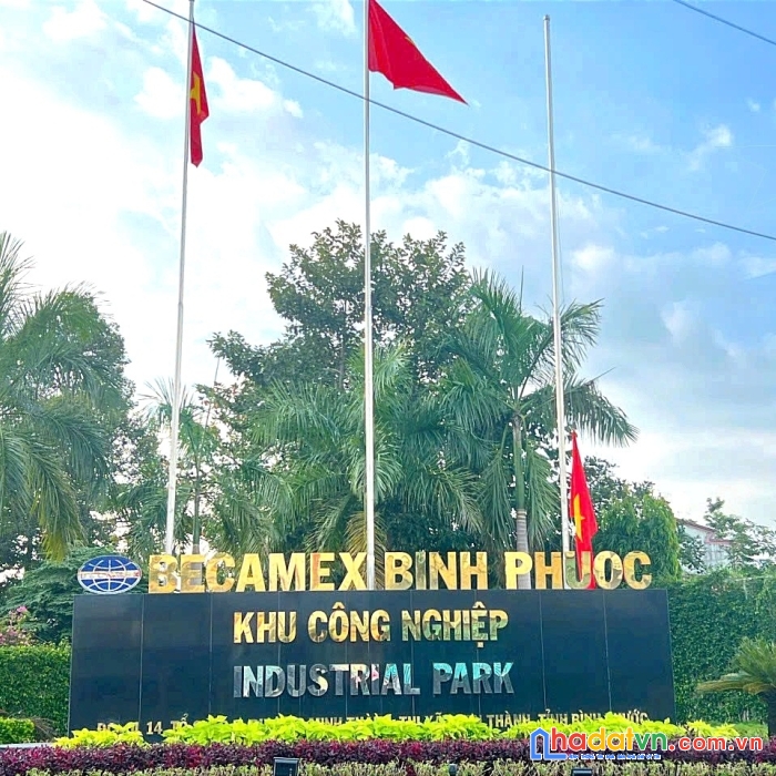 
đất vành đai kcn becamex chơn thành chỉ 250tr 
