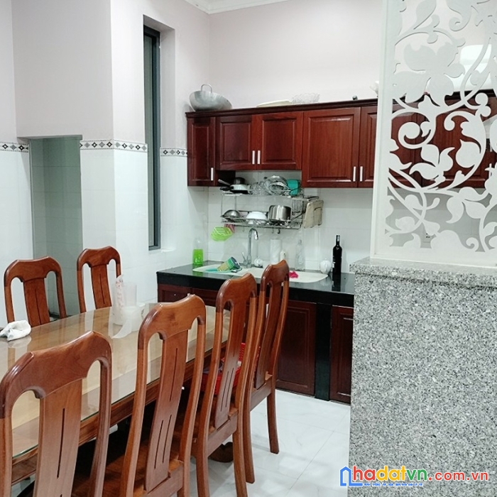 Bán nhà shr đã hoàn công, hẻm xe hơi đường đồng văn cống tp bến tre