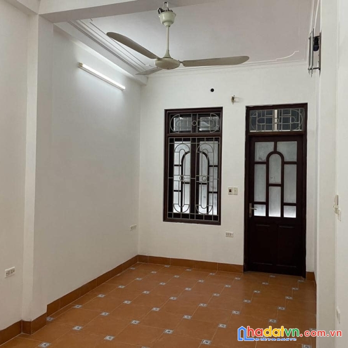 Bán nhà phố minh khai, hai bà trưng 50m, 4 tầng. gái: 6.6 tỷ