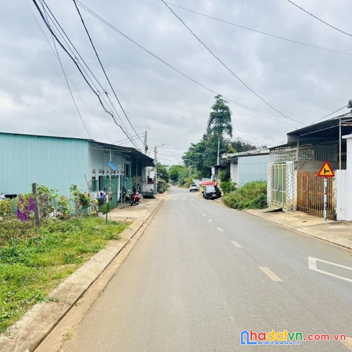 Sốc quá! đất thổ ở tỉnh lộ 10, phạm văn hai, 110m2 chỉ 2 ,25 tỷ .
