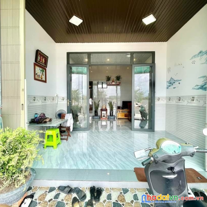 Bán nhà 5x20m khu tnr thoại sơn cạnh co.opmart 