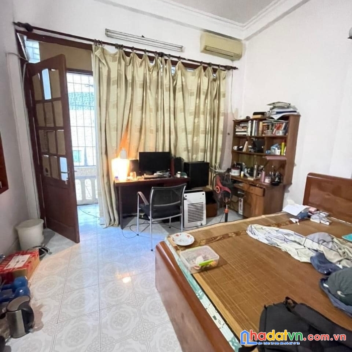 Bán nhà phố kim ngưu, hai bà trưng 38m, 4 tầng. giá: 6.95 tỷ