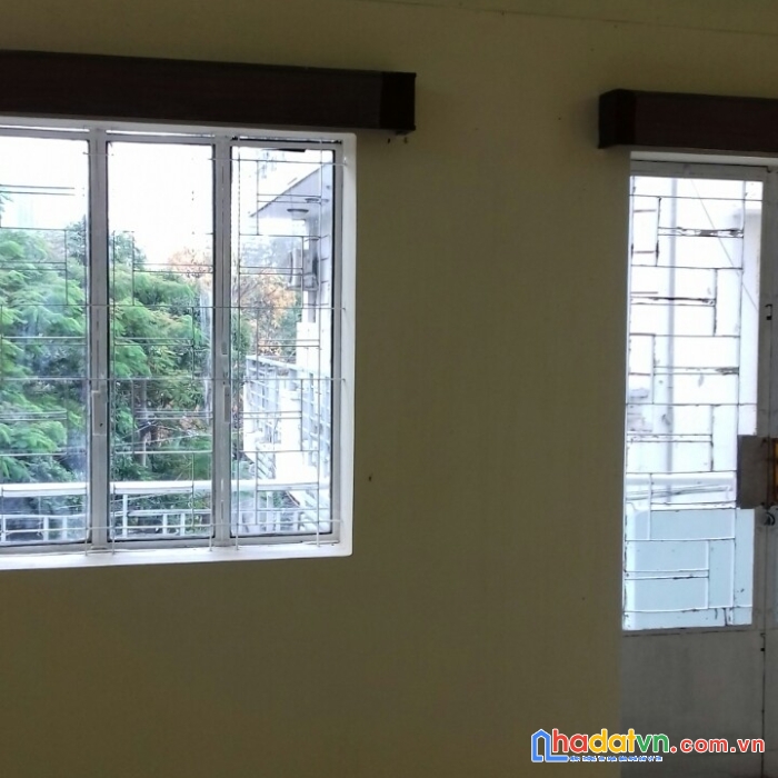 Cho nam ở ghép phòng sạch sẽ thoáng mát tiện nghi