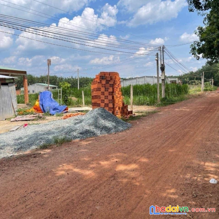 Bán đất trừ văn thố bàu bàng sát kcn giá chỉ 3xx