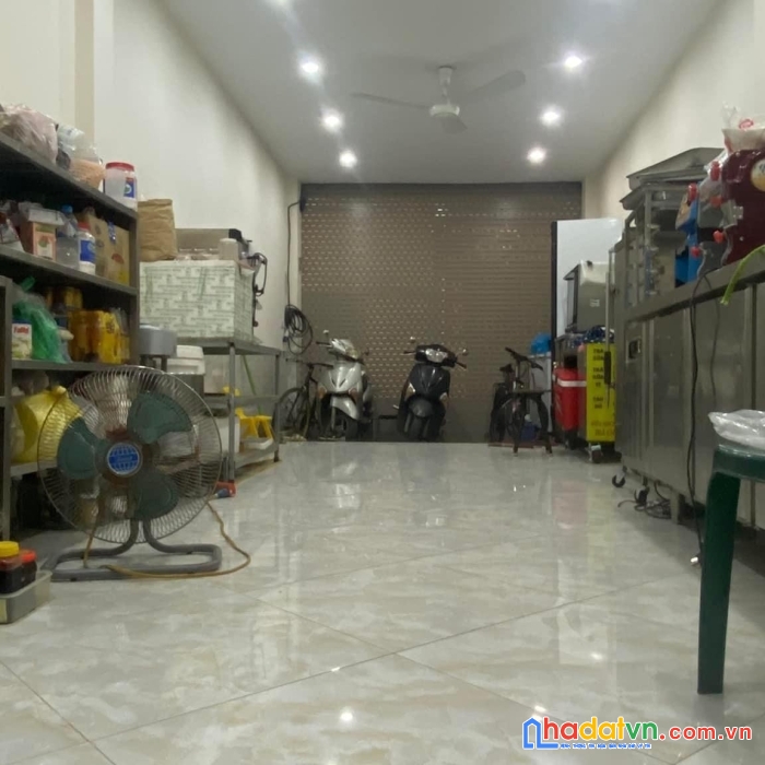 Nhà phố minh khai, hai bà trưng 40m, 6 tầng. giá: 8.8 tỷ