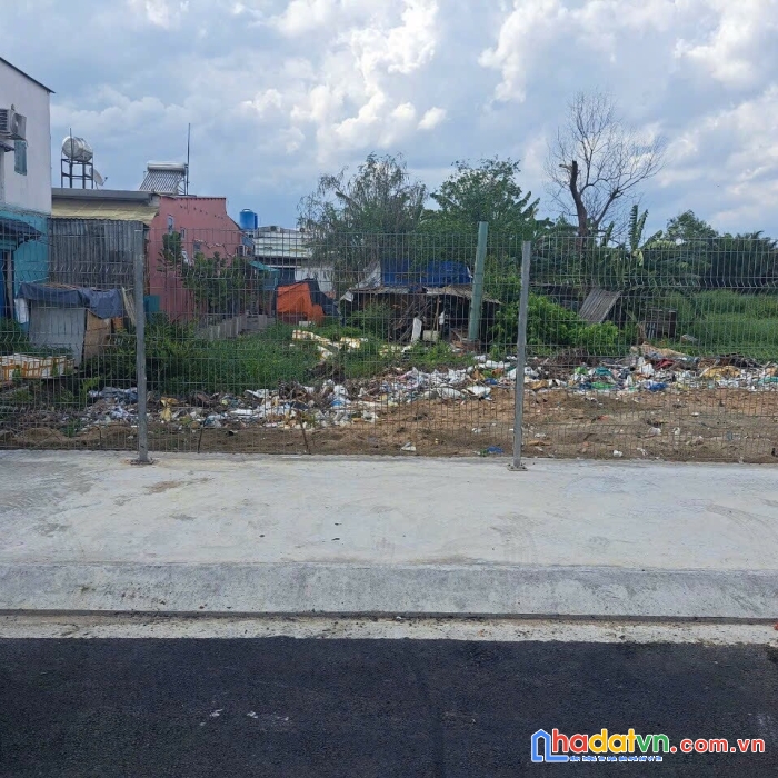 Đất đường 8x19m mặt tiền số lâm văn bền chỉ 137 triệu/m2