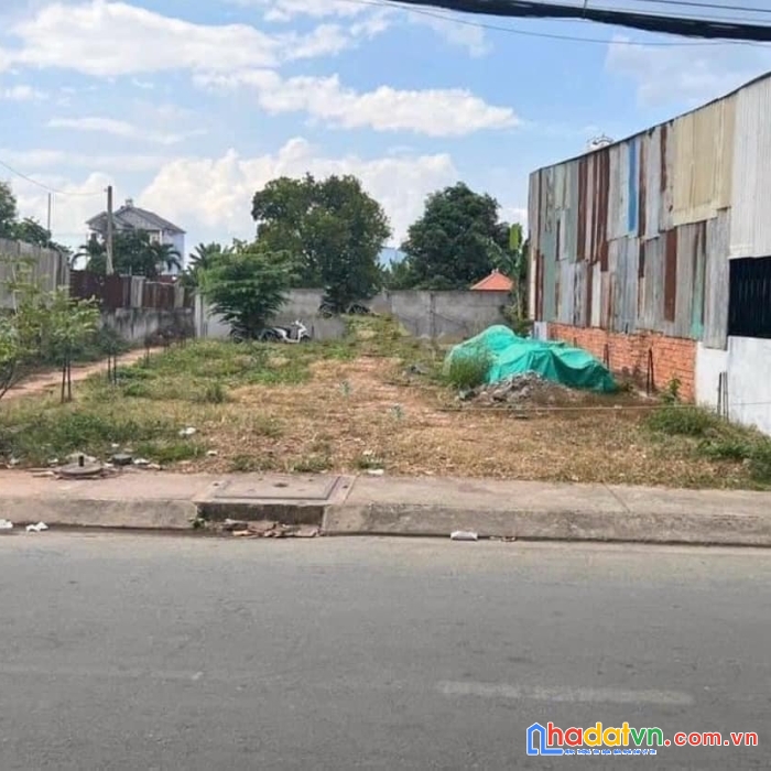 Cần bán gấp mảnh đất thổ cư 70m2 ở thanh niên, phạm văn hai

