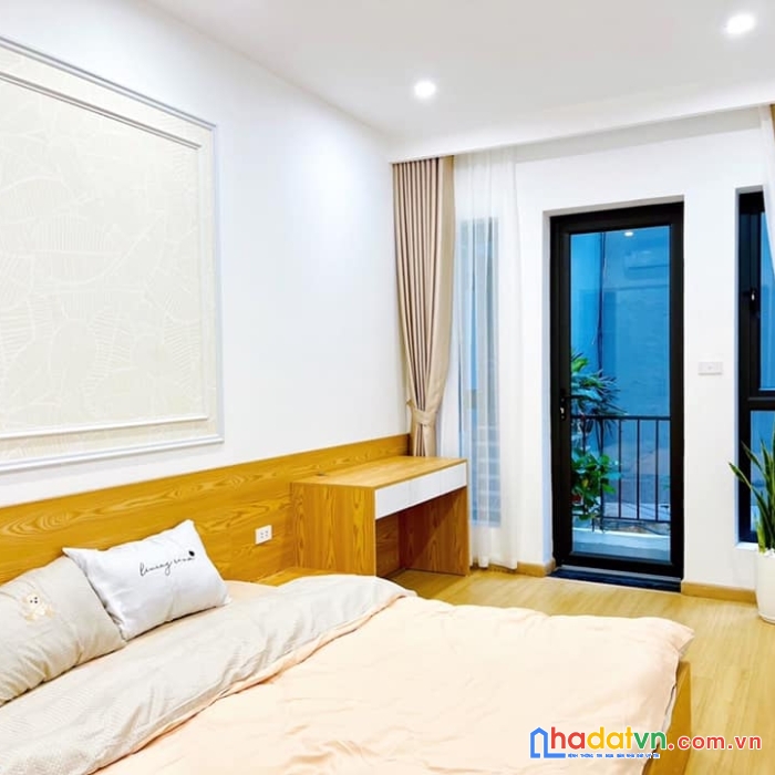 Bán nhà phố minh khai, hoàng mai 38m, 5 tầng. giá: 5.68 tỷ