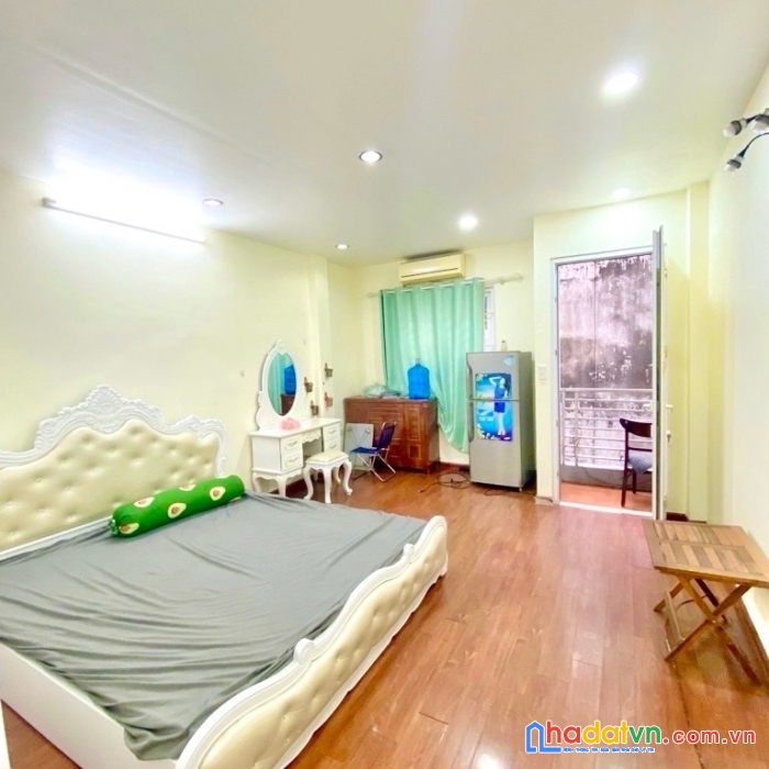 Bán nhà phân lô viện quân y 108 phố minh khai, ngõ ô tô tránh, 40m 5t 8.9 tỷ. nhà mới ở luôn