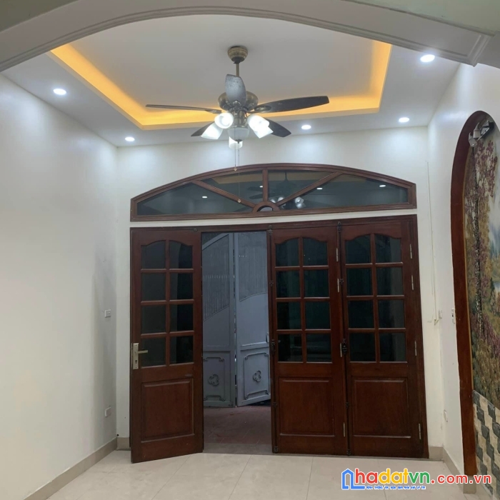 Bán nhà phố lê trọng tấn, thanh xuân 44m, 4 tầng. giá: 13.5 tỷ