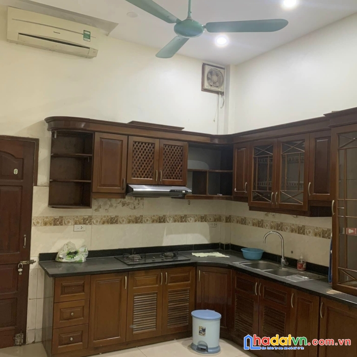 Bán nhà phố lê trọng tấn, thanh xuân 44m, 4 tầng. giá: 13.5 tỷ