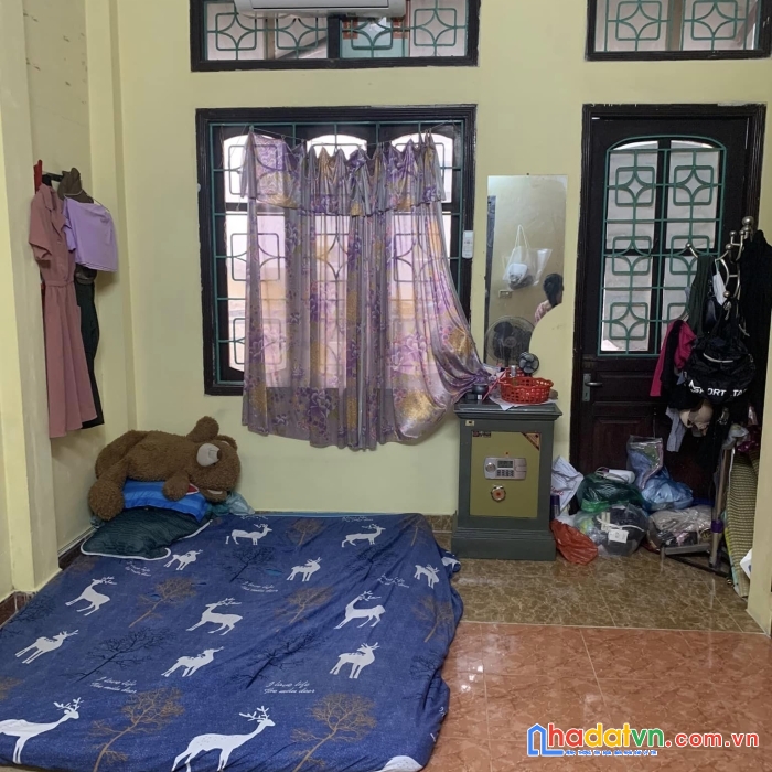 Bán nhà phố minh khai, hai bà trưng 35m, 3 tầng. giá: 7.15 tỷ