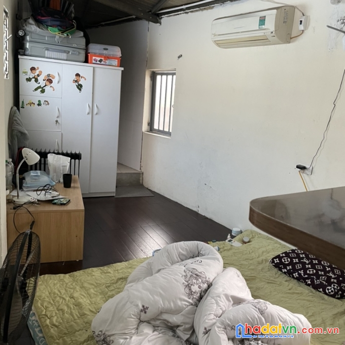 Bán nhà 2 tầng ở ngõ 694 vĩnh hưng giá 850 triệu