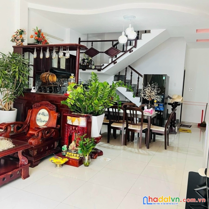 Cho thuê nhà nguyên căn đà lạt, đường ô tô kqh hoàng diệu, 3pn 3wc