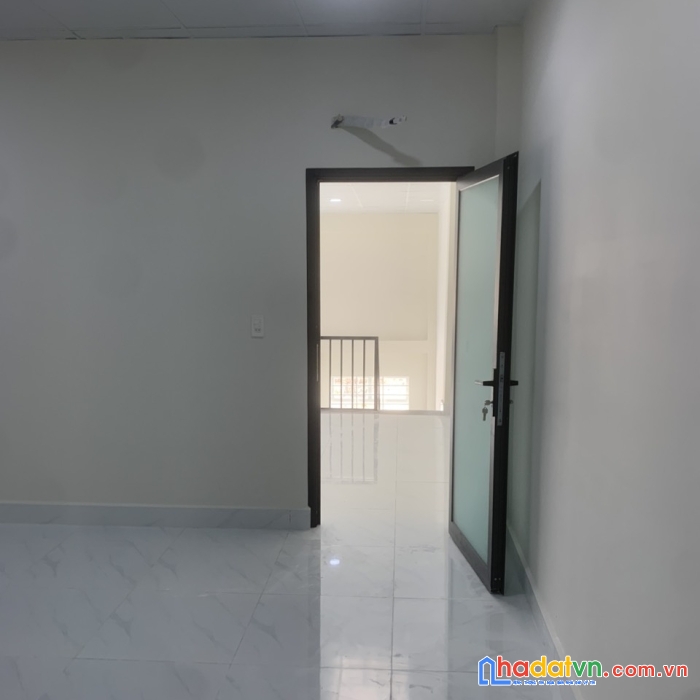 Bán nhà ở xã hội, thanh toán 275tr, còn lại trả góp