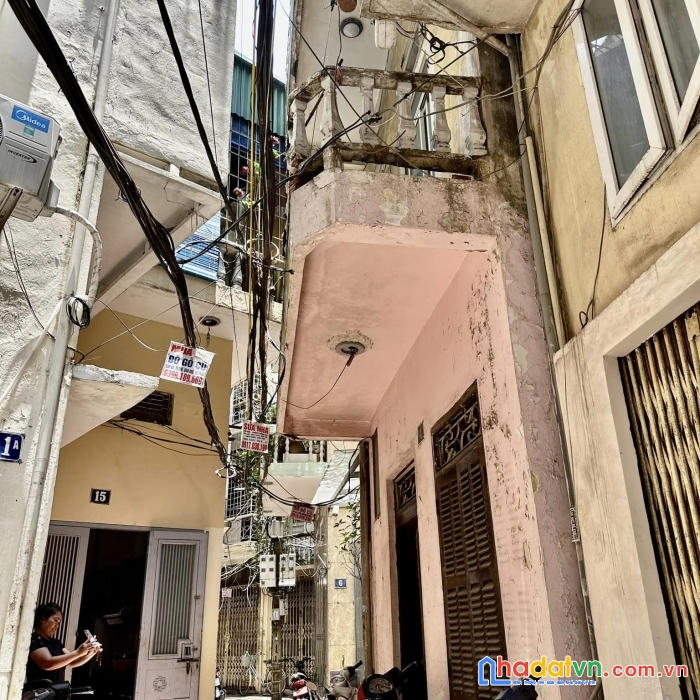 Bán nhà phố lò đúc, hai bà trưng 34m, 3 tầng. giá: 6.5 tỷ