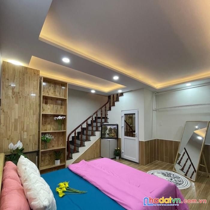 Bán nhà nhỏ mặt tiền đà lạt, đường hoàng diệu, 2pn 2 wc