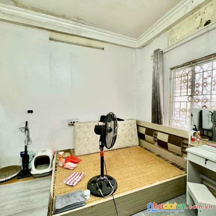 Bán nhà phố kim ngưu, hai bà trưng 33m, 5 tầng. giá: 6.4 tỷ